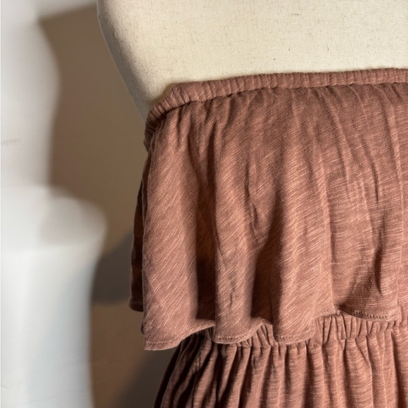 Express Mocha Brown Ruffle Strapless Slit Side Midi Dress size XSmall - Picture 4 of 7